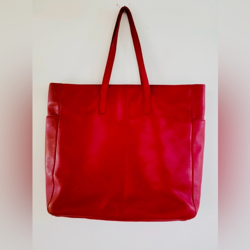 Express Red Leather Tote Bag - Picture 6 of 9